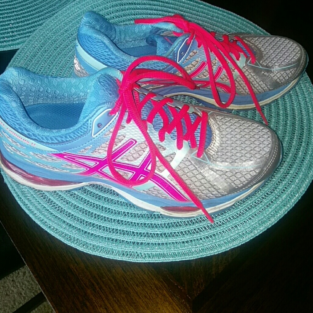 Asics - Picture 3 of 3